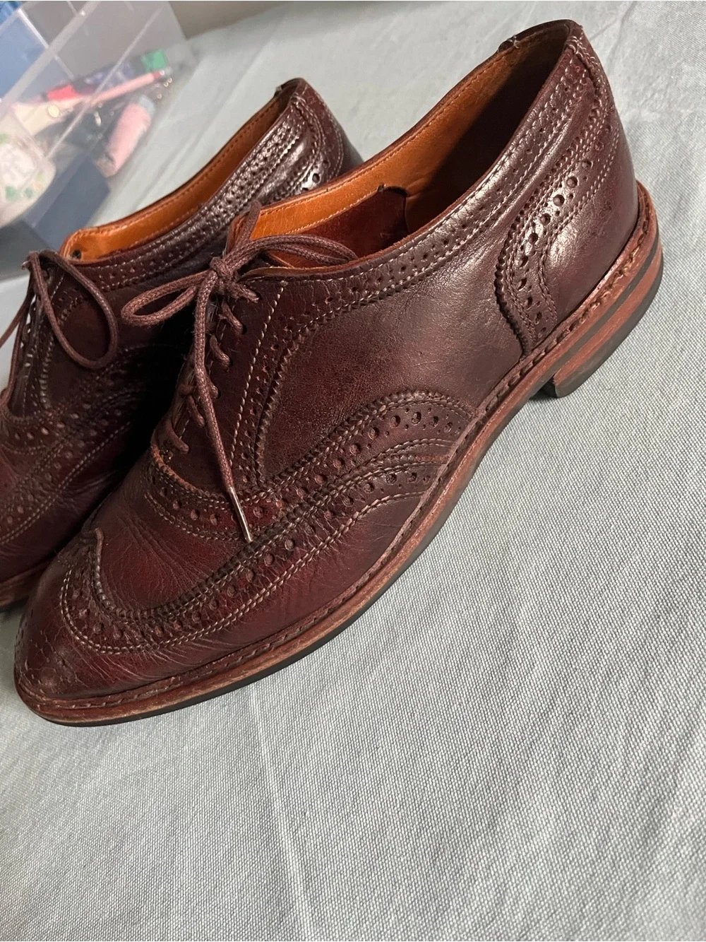 Men's Classic Brogue Leather Oxfords in Dark Brown Burgundy